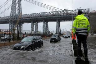 Kota New York, Amerika Serikat, Dilanda Banjir