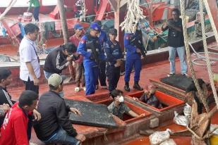 Polairud Tangkap Dua Kapal Ikan Vietnam di Laut Natuna