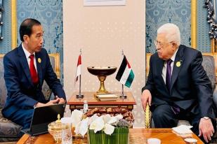 Kepada Presiden Palestina, Jokowi Sampaikan Dukungan pada Palestina