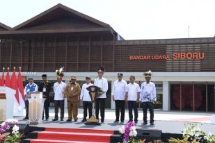 Presiden Resmikan Dua Bandar Udara di Papua Barat