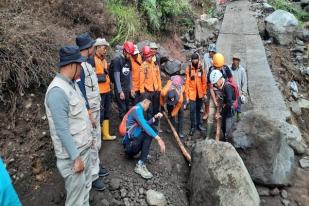 Banjir Bandang di Lereng Gunung Merbabu Dampak Kebakaran Hutan