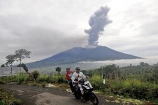 Gunung Marapi Meletus, 11 Jenazah Pendaki Ditemukan, 12 Orang Masih Dicari 