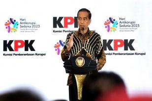 Terlalu Banyak Kasus Korupsi, Jokowi: “Kita Perlu Mengevaluasi Secara Total”