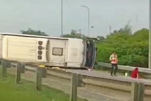 Kecelakaan Tunggal Bus Handoyo di Jalan Tol Cipali, 12 Orang Meninggal