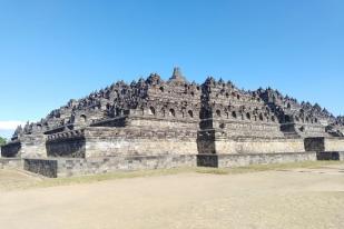 Dirjen Bimas Buddha Berharap Pemasangan Chattra Candi Borobudur Segera Terwujud