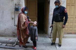 Pakistan: Serangan Bom Tewaskan Lima Polisi Pengawal Petugas Vakinasi Polio