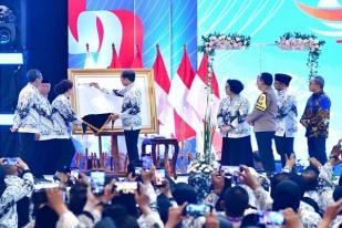 Presiden Buka Kongres PGRI: Lingkungan Sekolah Harus Jadi Rumah Yang Aman 