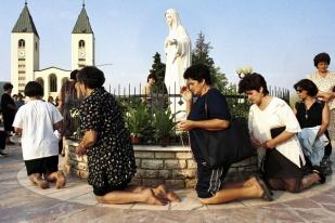 Vatikan Atasi Hoax, Ubah Proses Evaluasi Terkait Penampakan Maria