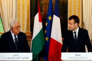 Macron Desak Abbas Mereformasi Otoritas Palestina untuk Prospek Pengakuan