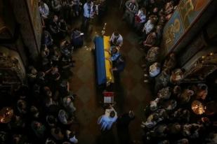 Ukraina Berduka Atas Kematian Jurnalis dan Petugas Medis dalam Pertempuran