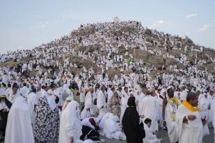 Ratusan Meninggal Selama Ibadah Haji di Tengah Panas Terik di Arab Saudi