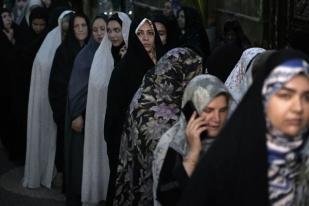 Karyawati Menolak Mengenakan Jilbab, Kantor Turkish Airline di Teheran Ditutup