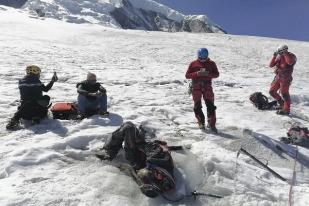 Peru: Mayat Pendaki Amerika Ditemukan Setelah Terkubur Salju 22 Tahun 
