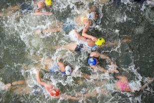 Belgia Mundur dari Triatlon Estafet Setelah Atlet Yang Berenang di Sungai Seine Jatuh Sakit