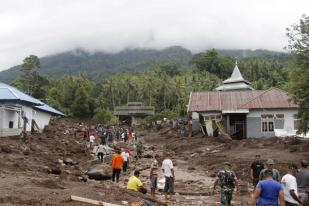 Banjir Bandang Terjang Desa Rua di Ternate, Maluku Utara