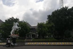 Dekan FK Undip Diberhentikan, Layanan RS Kariadi Tidak Terganggu