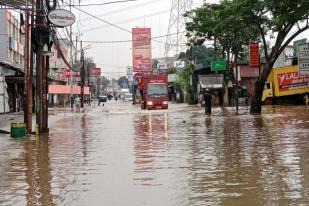 Banjir di Sejumlah Wilayah di Jakarta, Jawa Barat dan Banten