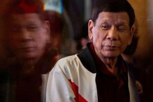 Mantan Presiden Filipina, Rodrigo Duterte, Ditangkap Berdasarkan Perintah ICC