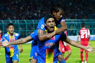 Arema Kunci Tiket Perdelapan Final Piala AFC 2014