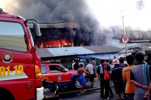 Pasar Rumput Kebakaran, Api Berhasil Dipadamkan