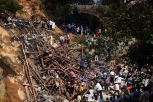 Jembatan Runtuh di Tiongkok, 11 Tewas