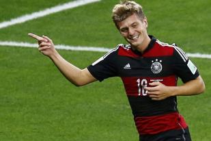 Toni Kroos Resmi Gabung Real Madrid