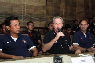 Riedl Akui Vietnam Lebih Bagus dan Indonesia Beruntung