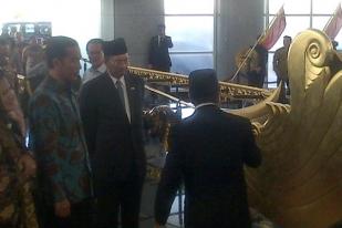 Sultan Bolkiah Ingin Ada Penerbangan Indonesia ke Brunei