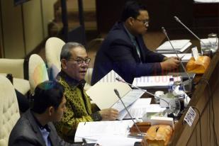 Komisi II Bantah Revisi UU Pilkada Demi PPP dan Golkar