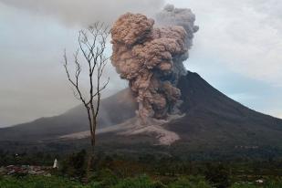 Pemerintah Didesak Tetapkan Sinabung Jadi Bencana Nasional