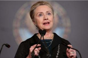 Hillary Clinton Rilis Buku Baru “Hard Choices”