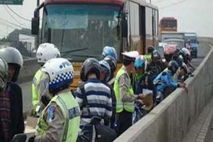 Langgar Busway, 1.112 Kendaraan Ditilang