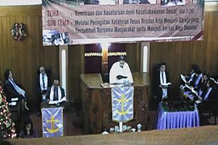 Khotbah Malam Natal GPIB Koinonia: Yesus Tidak Diam, Dia Mewujudkan Damai