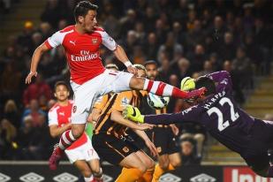 Bantai Hull, Arsenal dan City Bersaing Ketat posisi Kedua