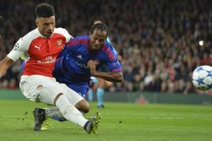 Arsenal Terperosok Posisi Terbawah Grup F Liga Champions