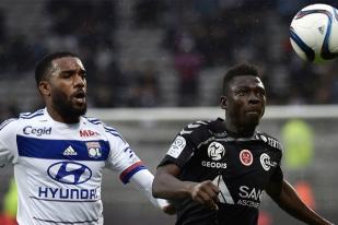 OL Tundukkan Reims 1-0