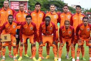 Pelatih Pusamania Rendah Hati di PJS