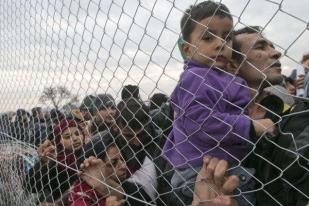 UNHCR Desak Hungaría Hormati Hak Asasi Pengungsi