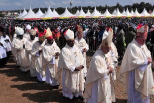 Gereja-gereja Kenya Protes Regulasi Organisasi Keagamaan