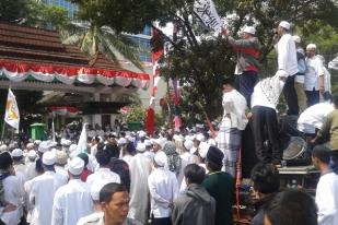 Menag Harap Kericuhan di Gereja St Clara Diselesaikan Secara Hukum