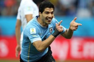 FIFA Skors Suarez Empat Bulan dan Denda 1,3 Miliar