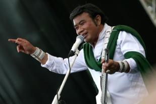 Rhoma Irama Goyang Kampanye PKB 