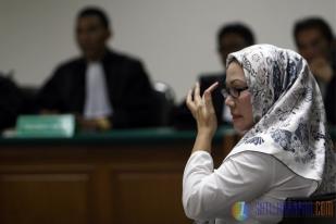 Ratu Atut Chosiyah Jalani Sidang Tuntutan 