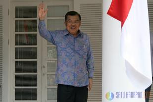 Wapres Terpilih Jusuf Kalla Sambangi Kantor Transisi 