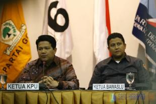 KPU dan Bawaslu Siapkan Tahapan Pilkada Serentak 2015