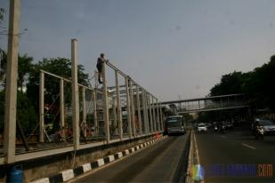 Pelebaran Halte Bus Transjakarta