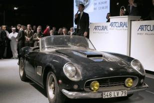 Ferrari 250GT California Spider Dilelang