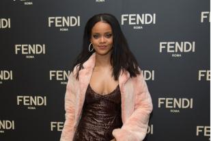 Rihanna Hadiri Fendi Celebration Dinner 