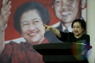 Megawati Resmikan Sekolah Partai Calon Kepala Daerah