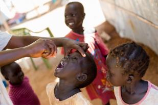 Kampanye Vaksinasi Polio di Sudan